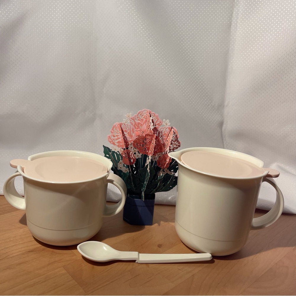Tupperware Sugar & Creamer W/ Spoon Vintage